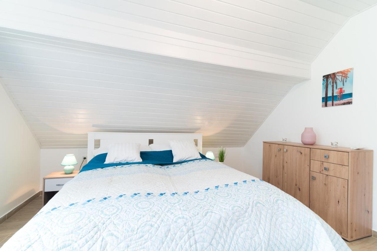 Eternity Apartmanhaz Keszthely Bagian luar foto