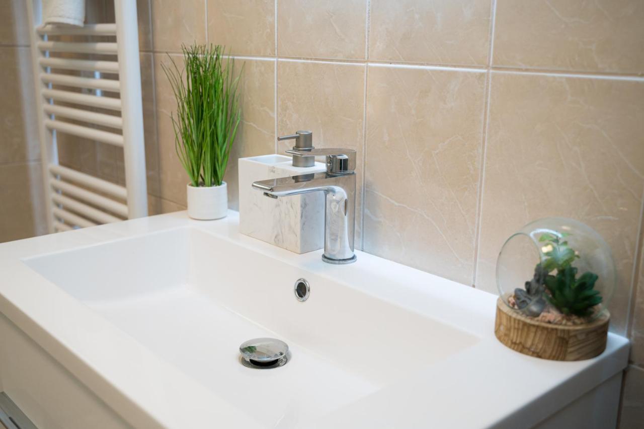 Eternity Apartmanhaz Keszthely Bagian luar foto