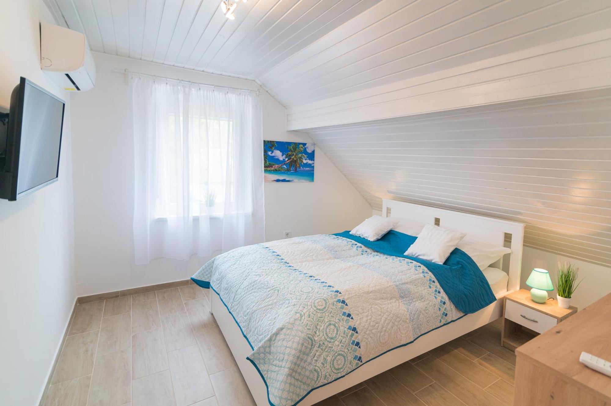 Eternity Apartmanhaz Keszthely Bagian luar foto