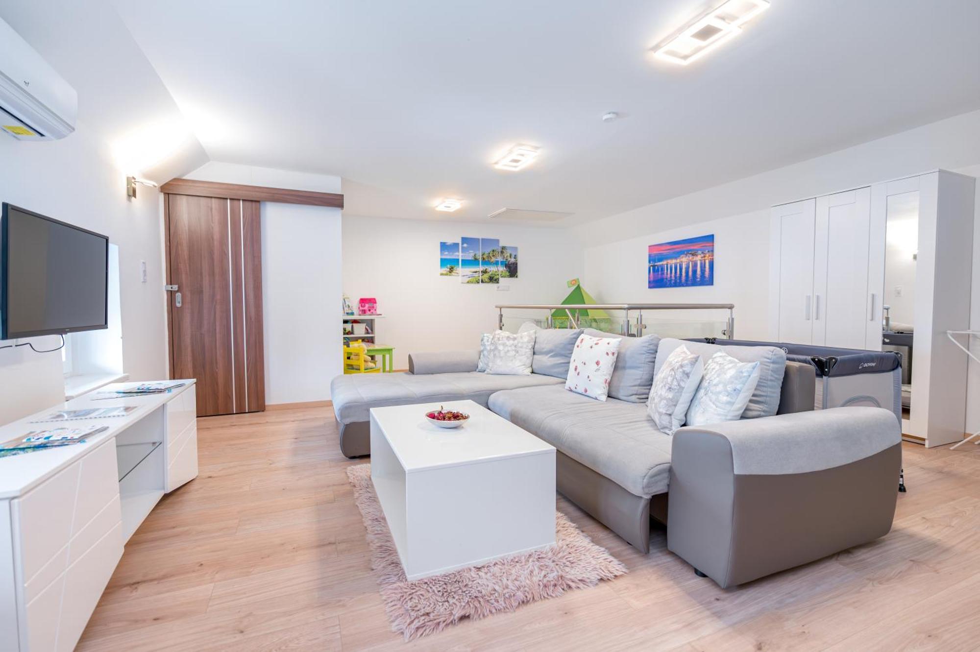 Eternity Apartmanhaz Keszthely Bagian luar foto