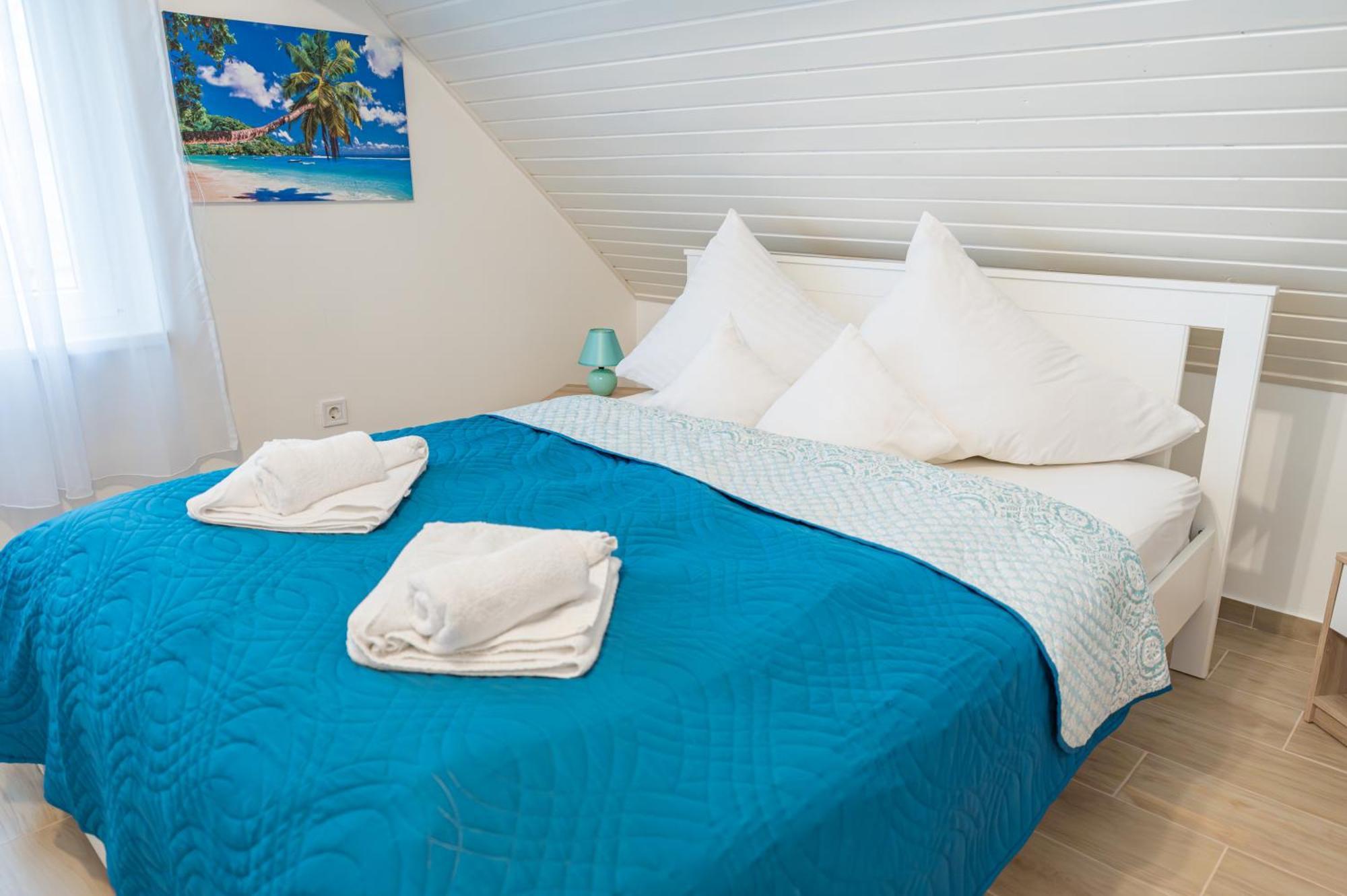Eternity Apartmanhaz Keszthely Bagian luar foto