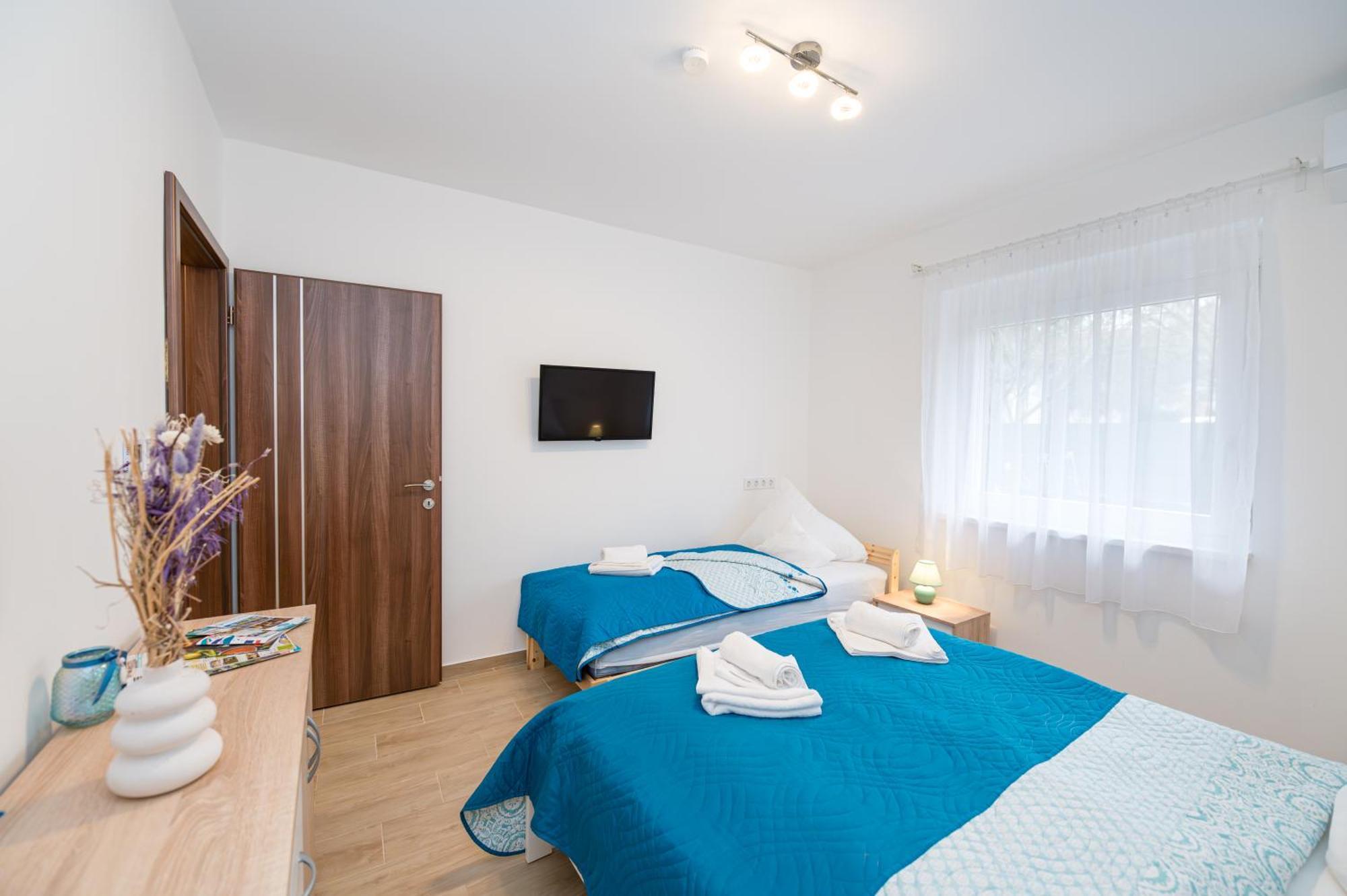 Eternity Apartmanhaz Keszthely Bagian luar foto