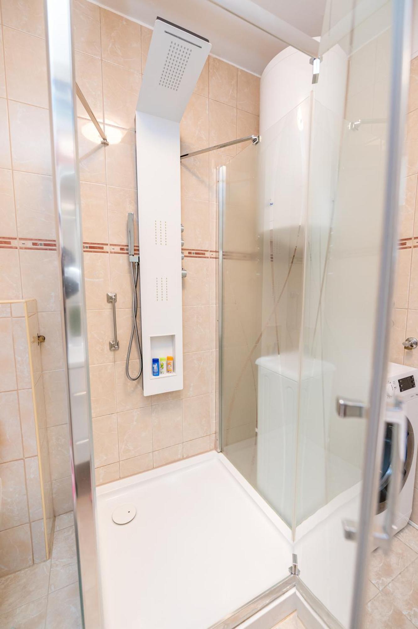 Eternity Apartmanhaz Keszthely Bagian luar foto
